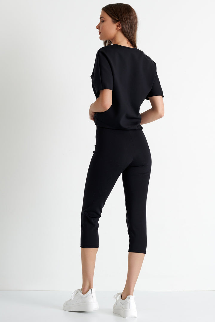 3D Jersey Capri Legging in Caviar