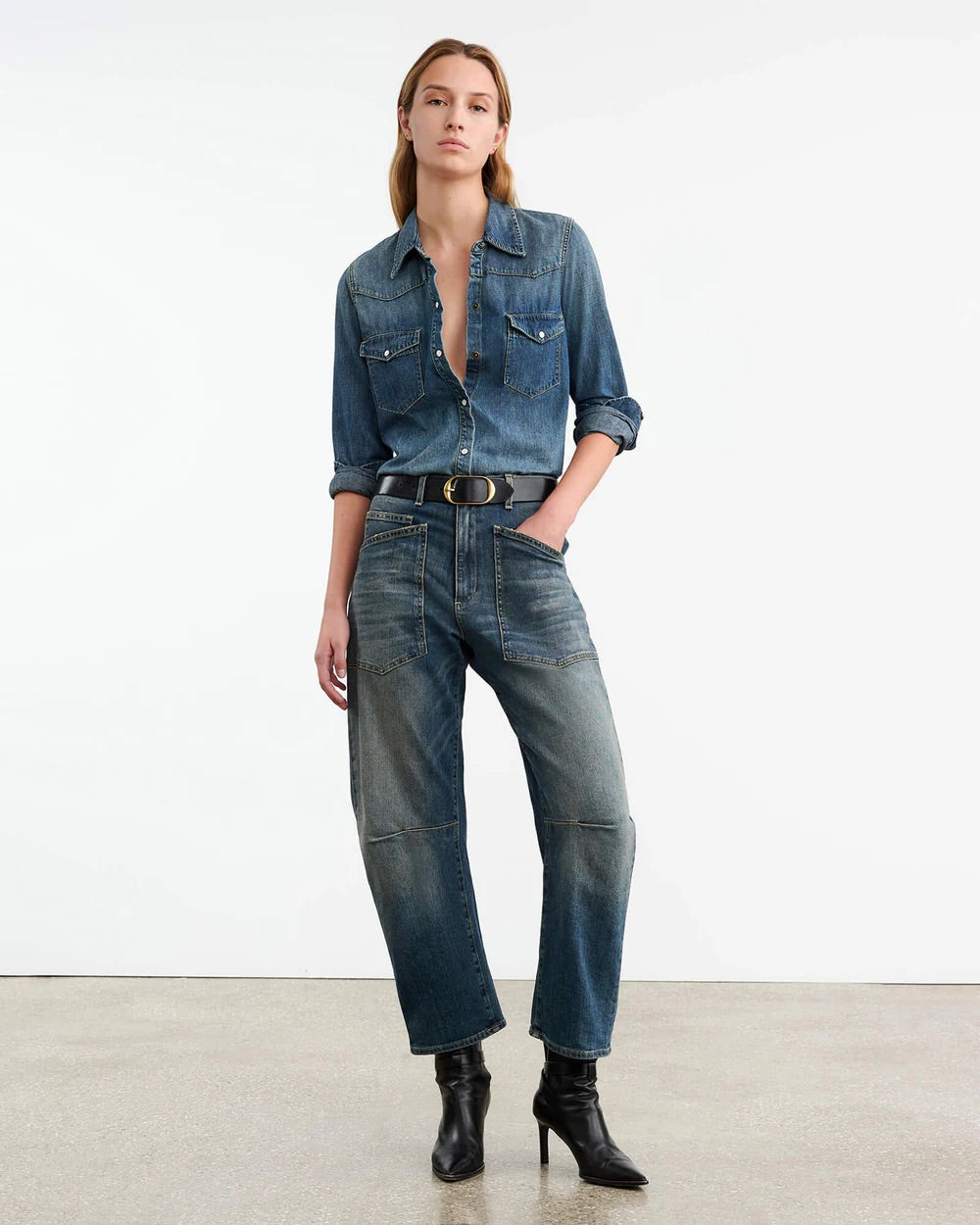 【Nili Lotan】 Shon high-riseワイドレッグジーンズ Shon high-rise barrel-leg jeans in blue - Nili Lotan | Mytheresa