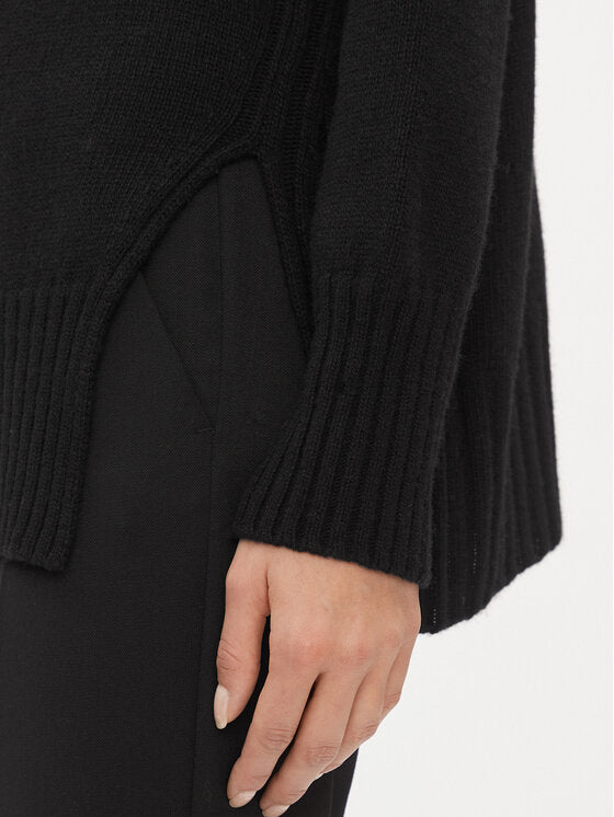 Bautta Turtleneck