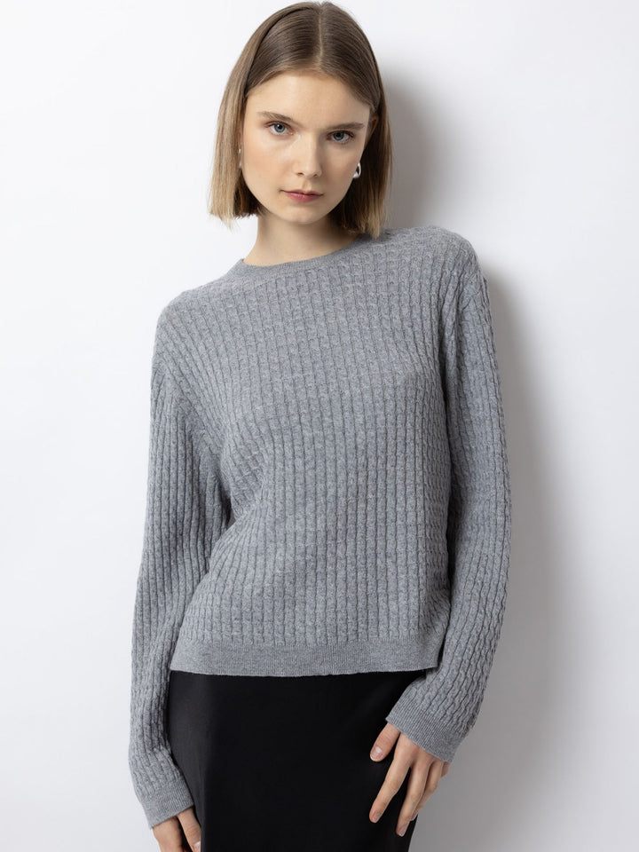 Pullover With Cable