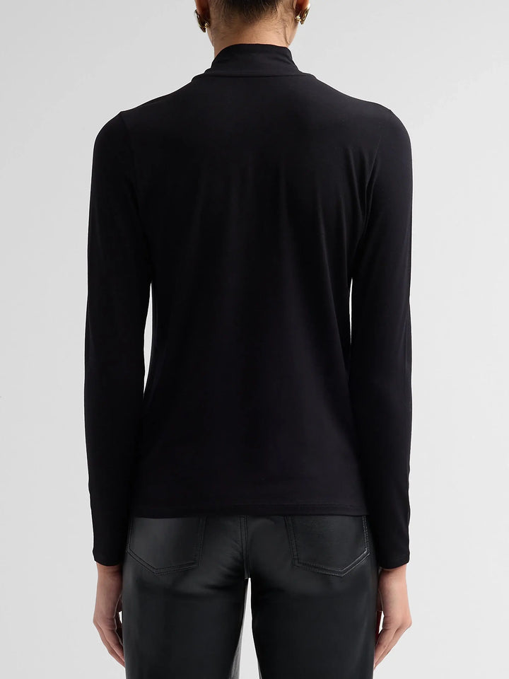 Soft Touch Longsleeve Twist Neck