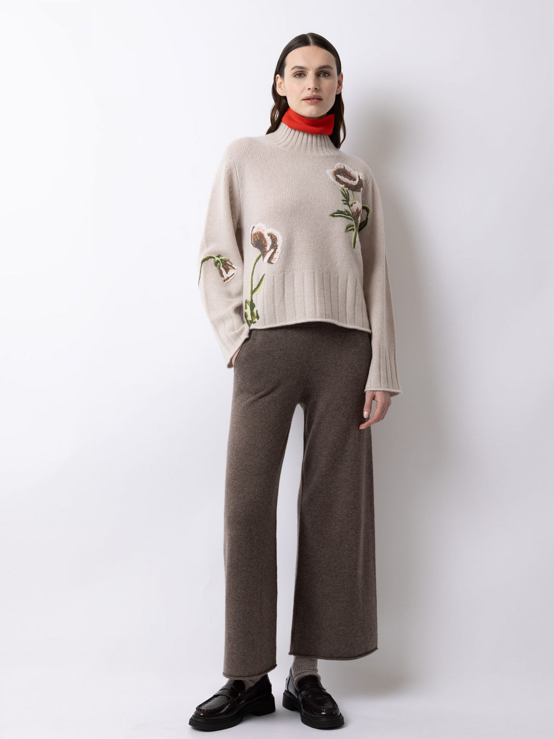 Pullover with Flower Embroidery - Taupe