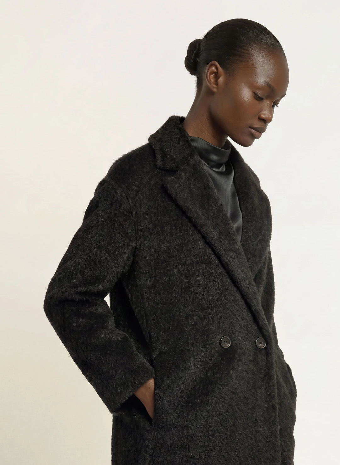 Urbano Faux Fur Coat with Alpaca - Black