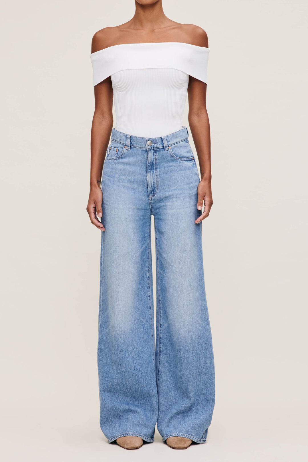 Hepburn Wide Leg High Rise 32" Jeans