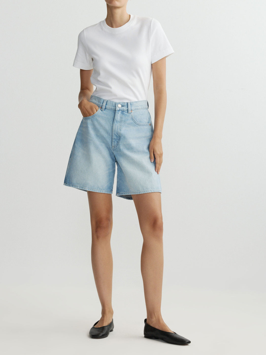 Taylor Relaxed Short