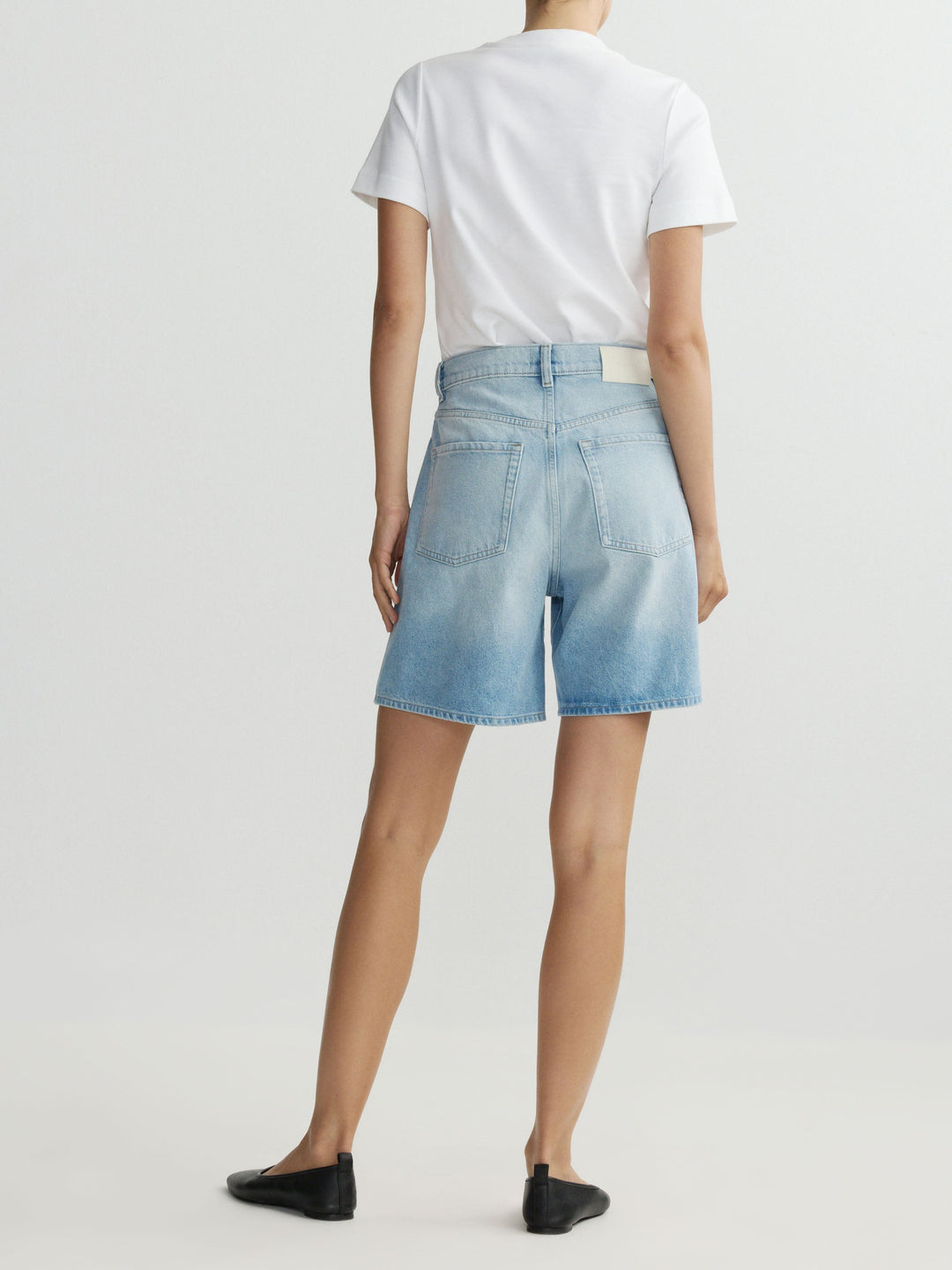Taylor Relaxed Short