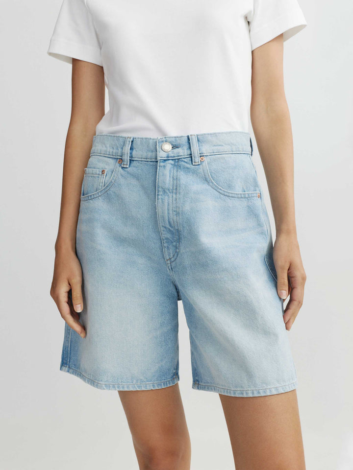 Taylor Relaxed Short