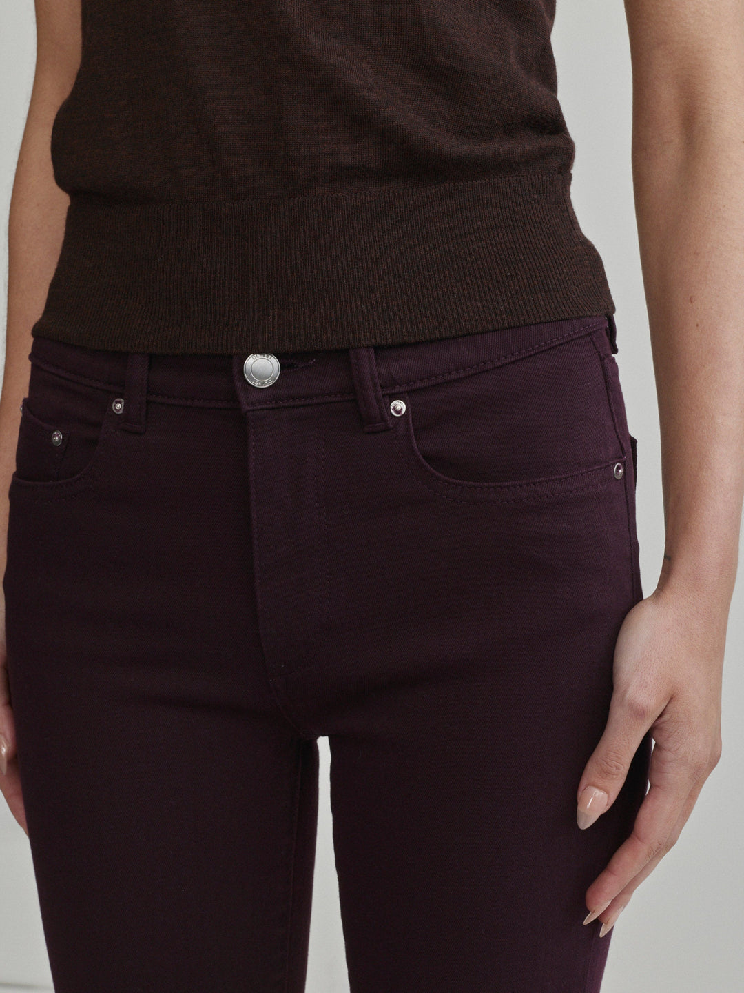 Mara Straight Mid Rise Instasculpt™ Ankle Jeans