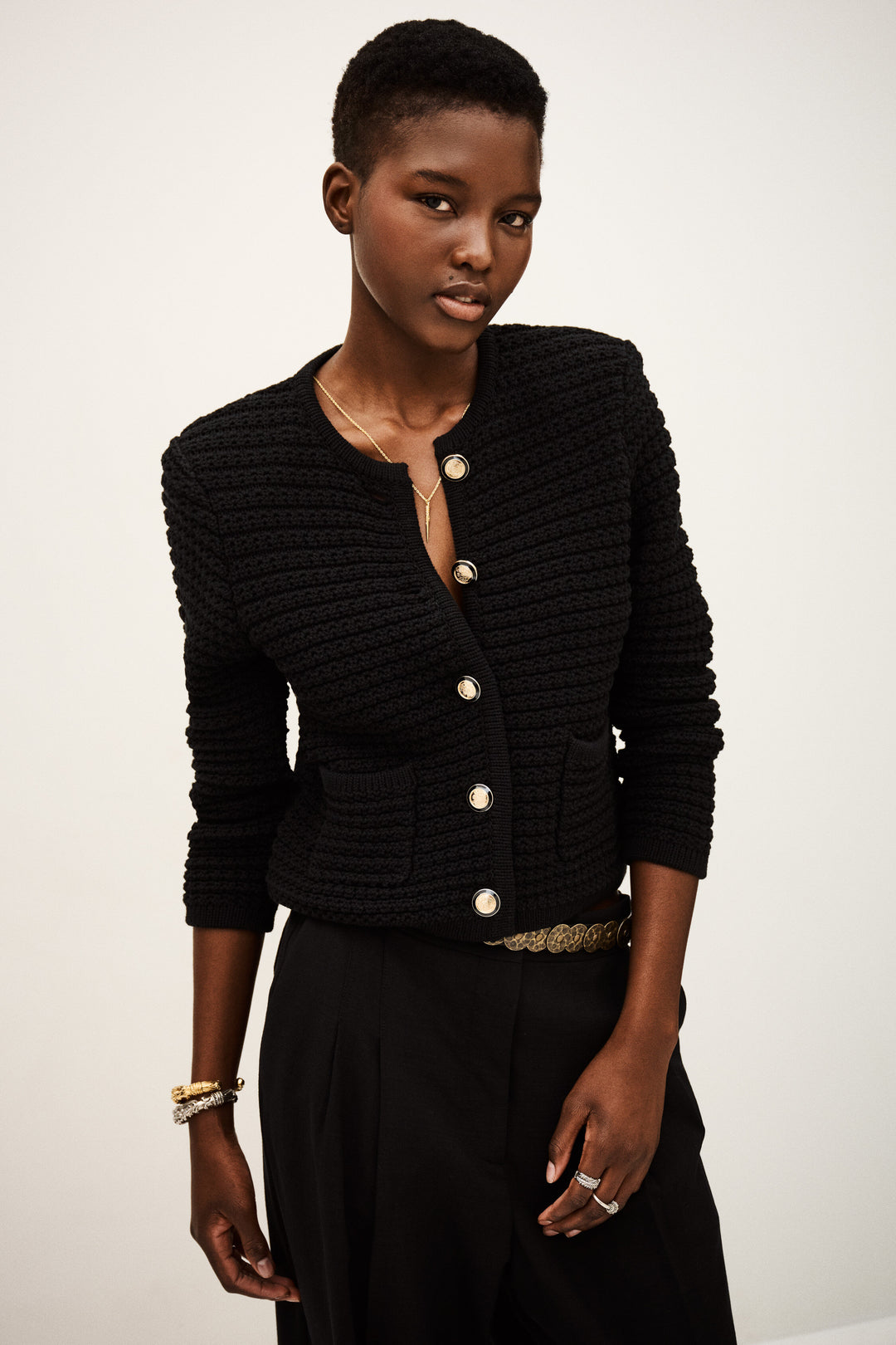 GASPARD Decorative Knit Cardigan
