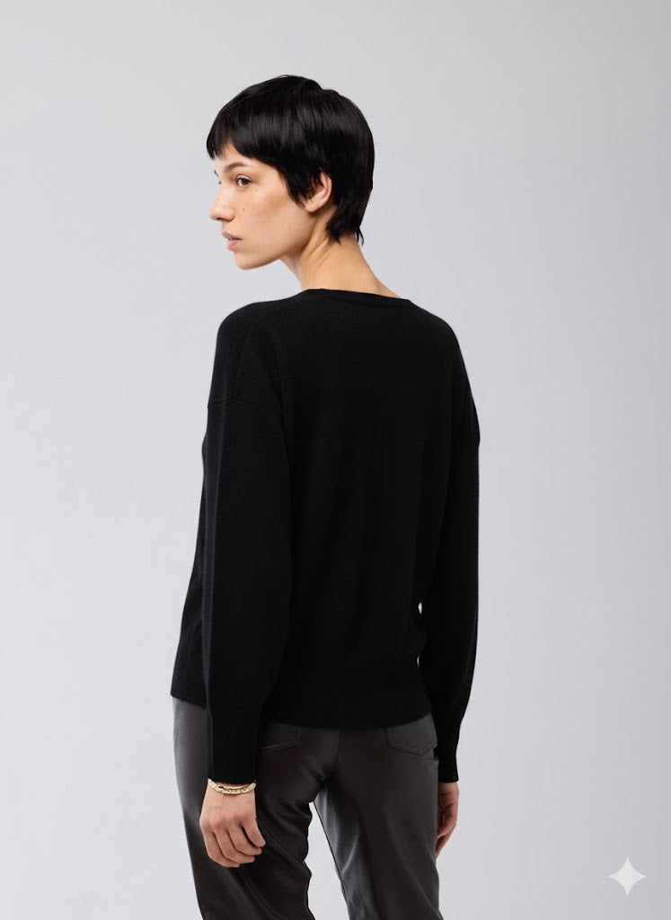 Cashmere Seamless Longsleeve V-neck