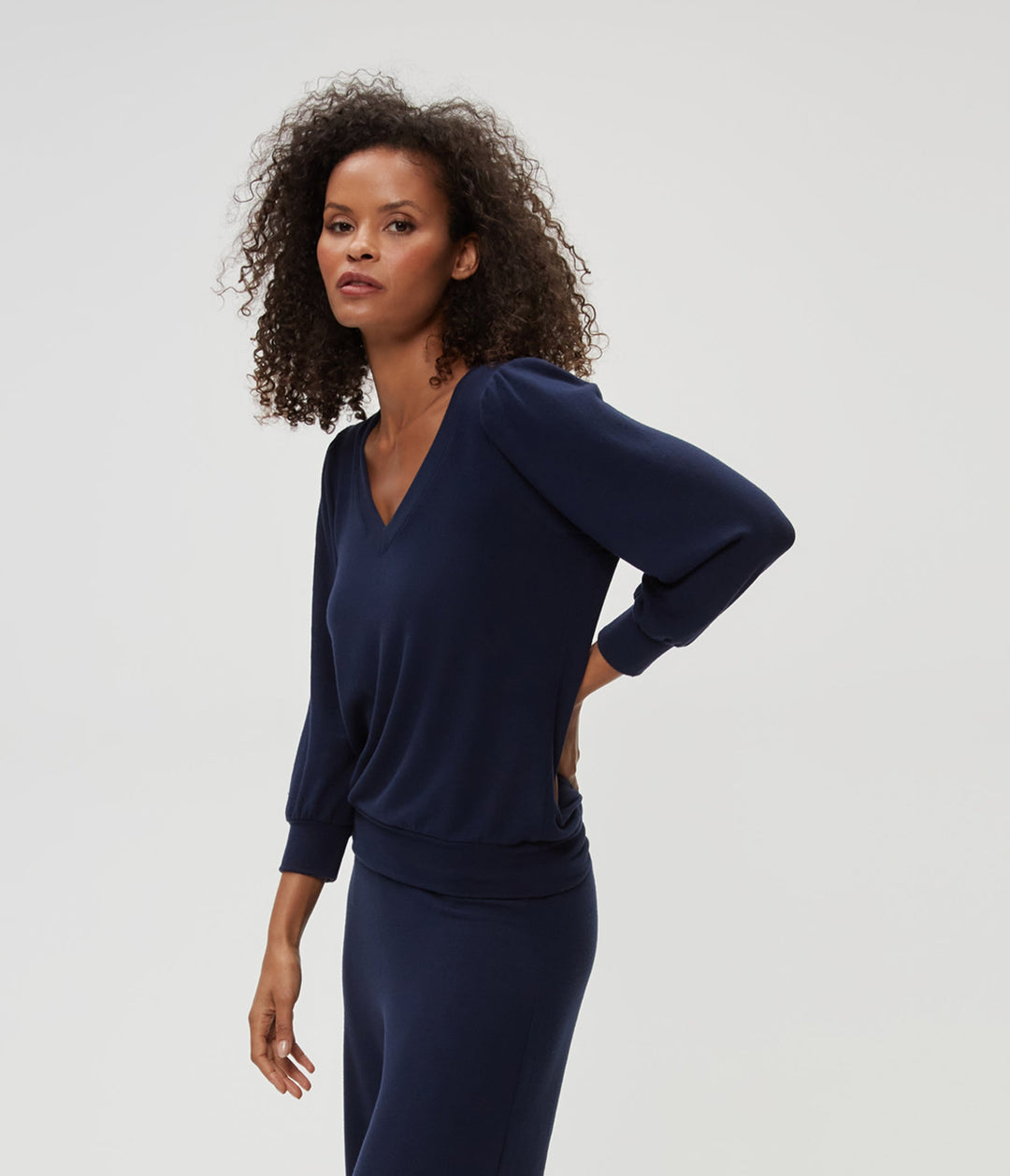 Gabriella V Neck 3/4  Sleeves Sweatshirt in Ivy