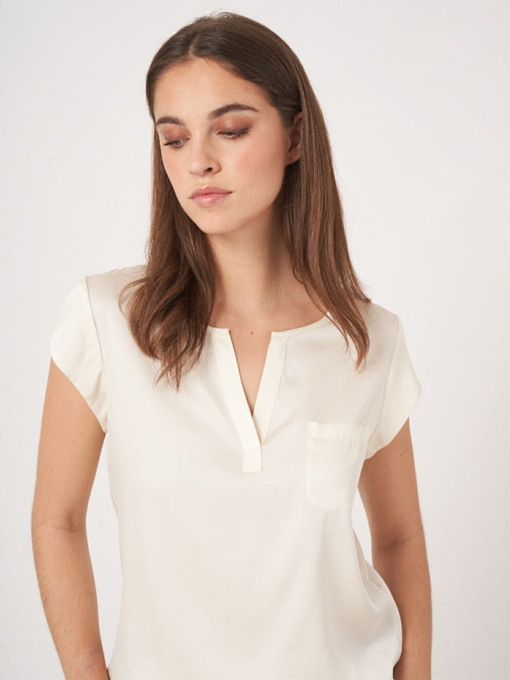 Sleeveless Silk Pocket Blouse