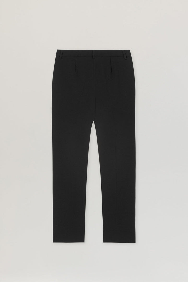 Tapered Pants in Techno Sablé - Black