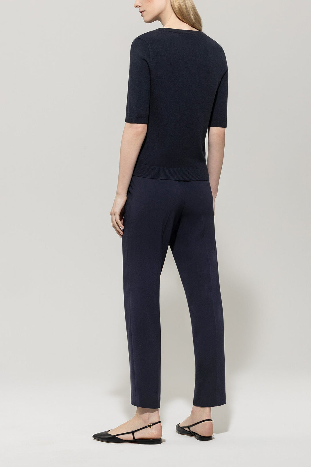 Tapered pants in techno sablé