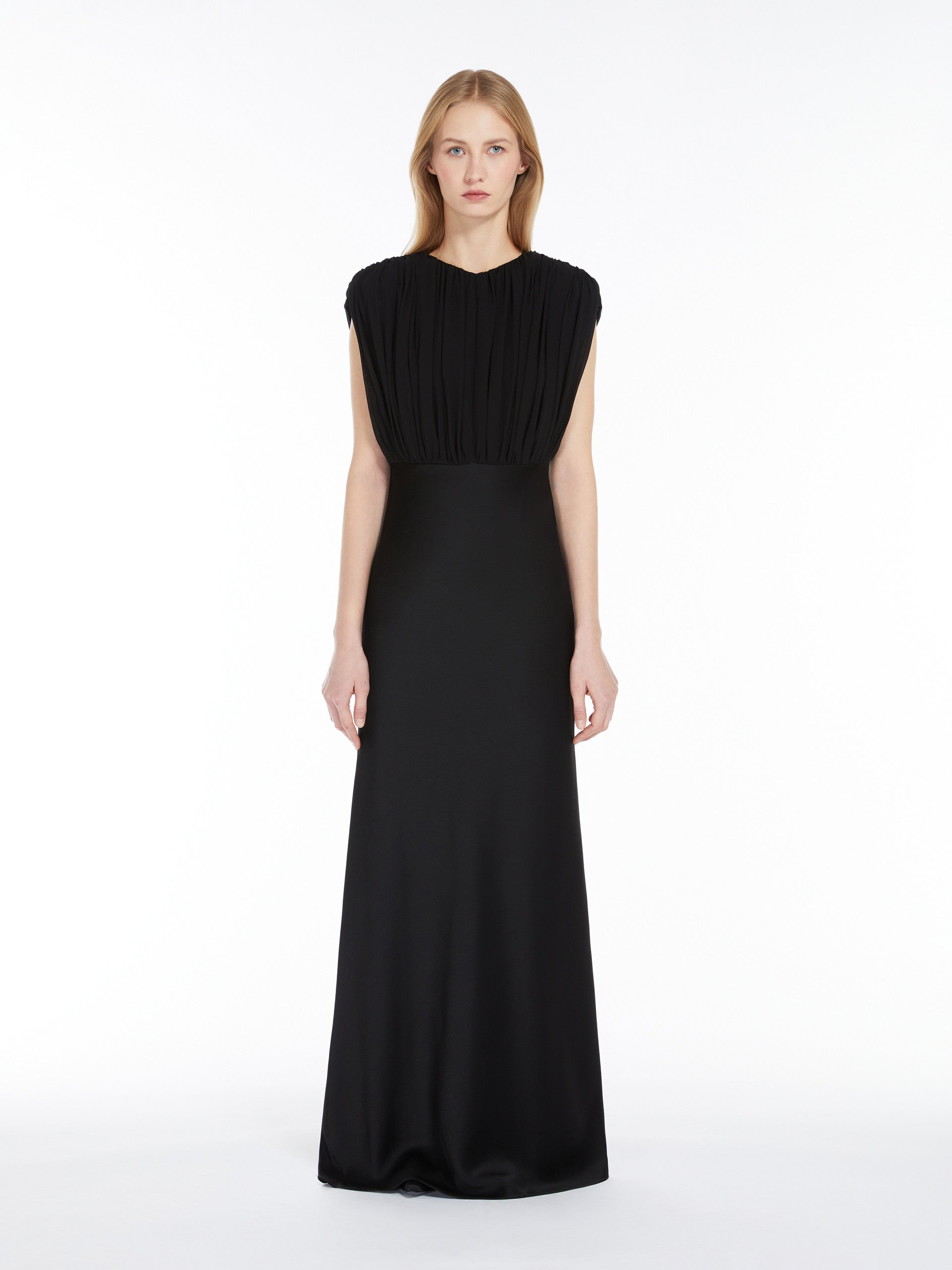 Max Mara – LIANA NYC
