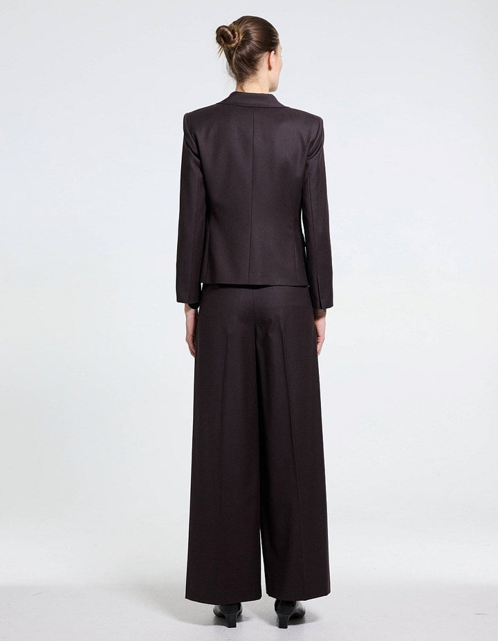 Single Button Slim Blazer