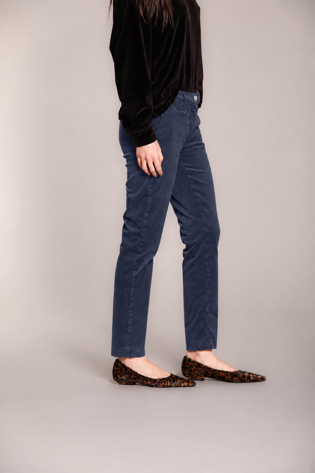New York Slim Velvet Pant