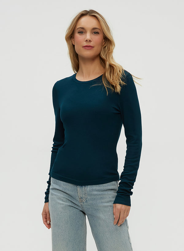Finn Cropped Long Sleeve Crew Neck