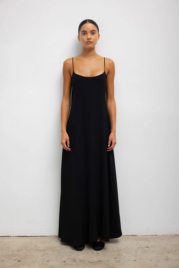 Ari Scoop Neck Maxi