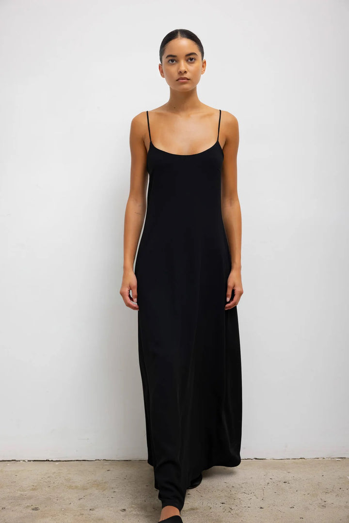 Ari Scoop Neck Maxi