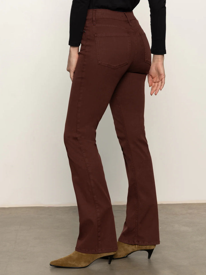 Sculpted Brook Bootcut Pant