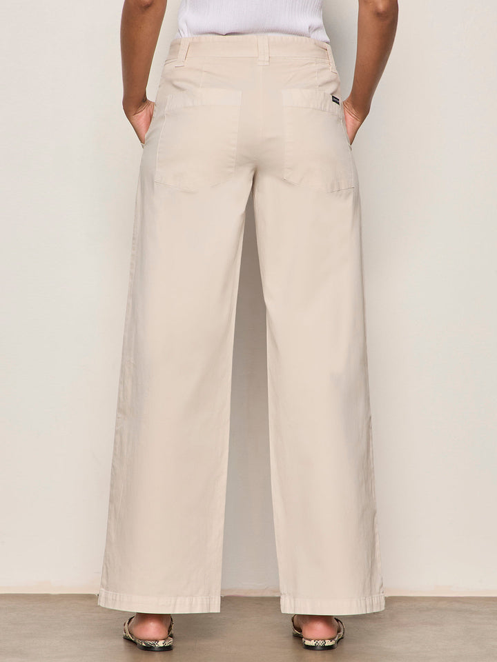 Soft Polished Wide Leg Pant