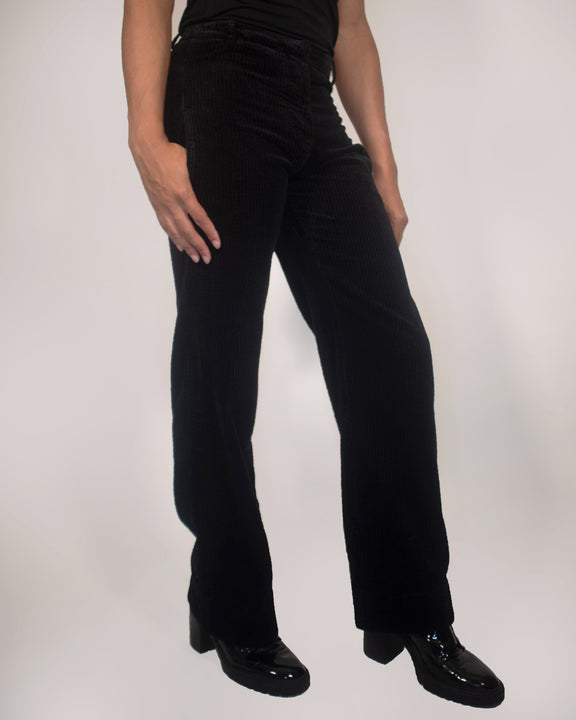 Flared Corduroy Pant - Black