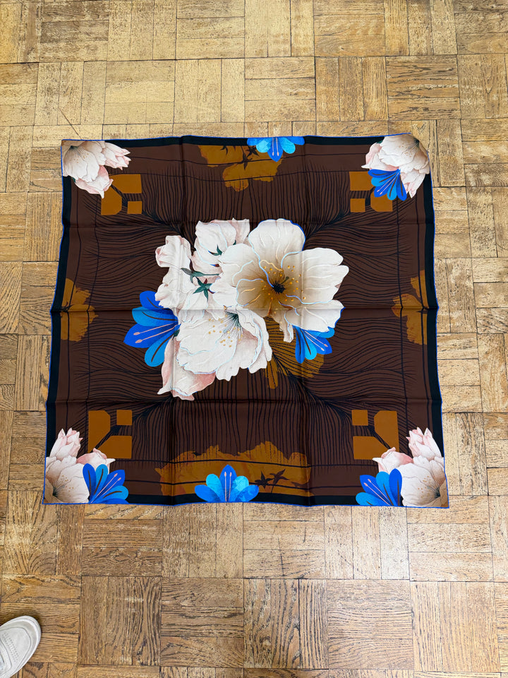Magnolia Print Scarf