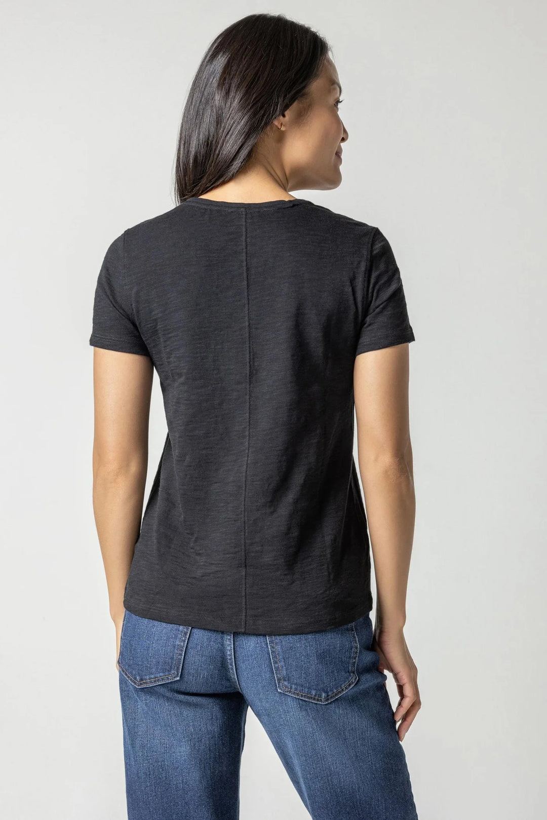 V-Neck Short Sleeve Back Seam Tee