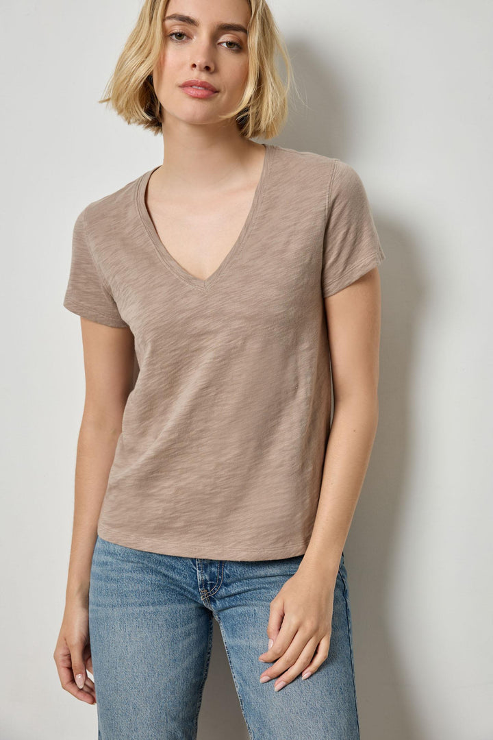 Short Sleeve Back Seam V Neck