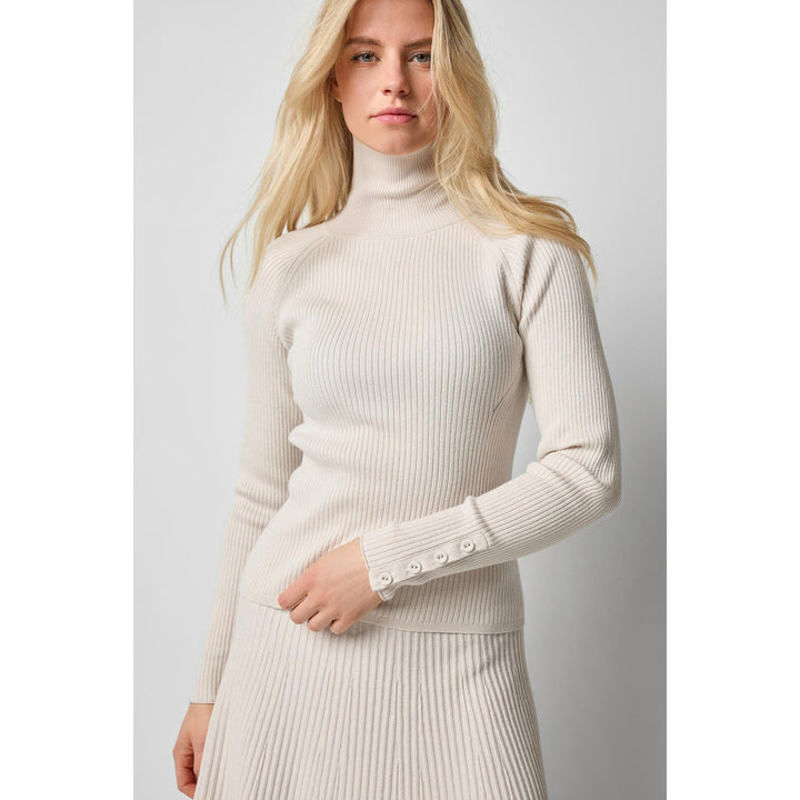 Slim Rib Turtleneck