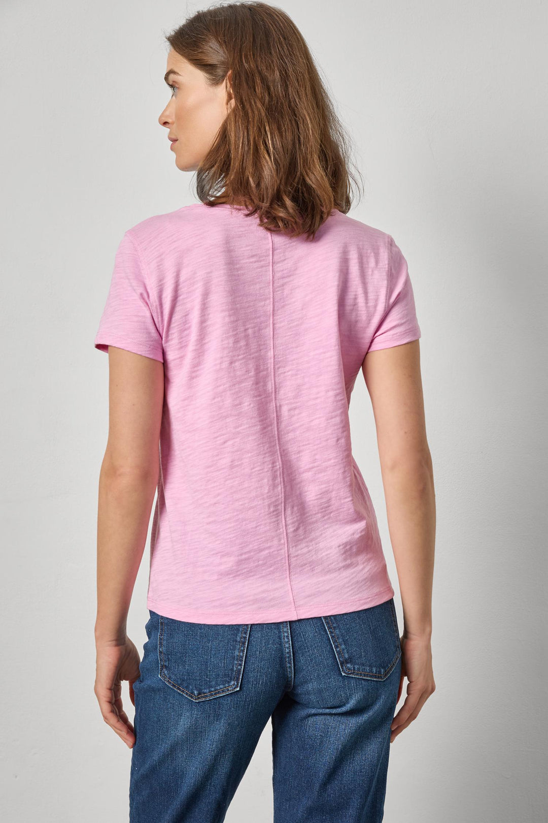 Short Sleeve Back Seam V-Neck