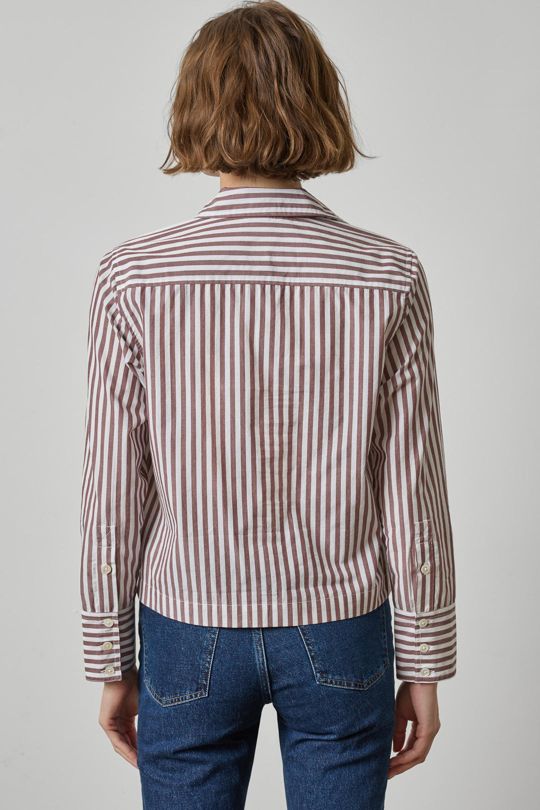 Straight Fit Short Button Down
