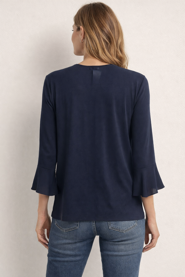 Ruffled V-neck - Blue