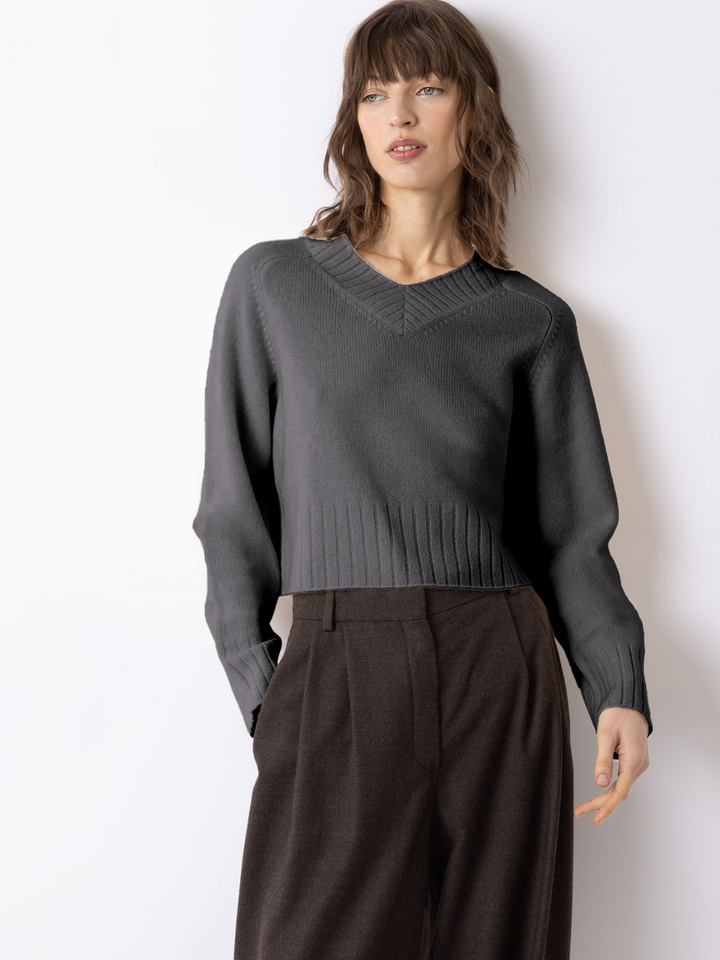 Short pullover