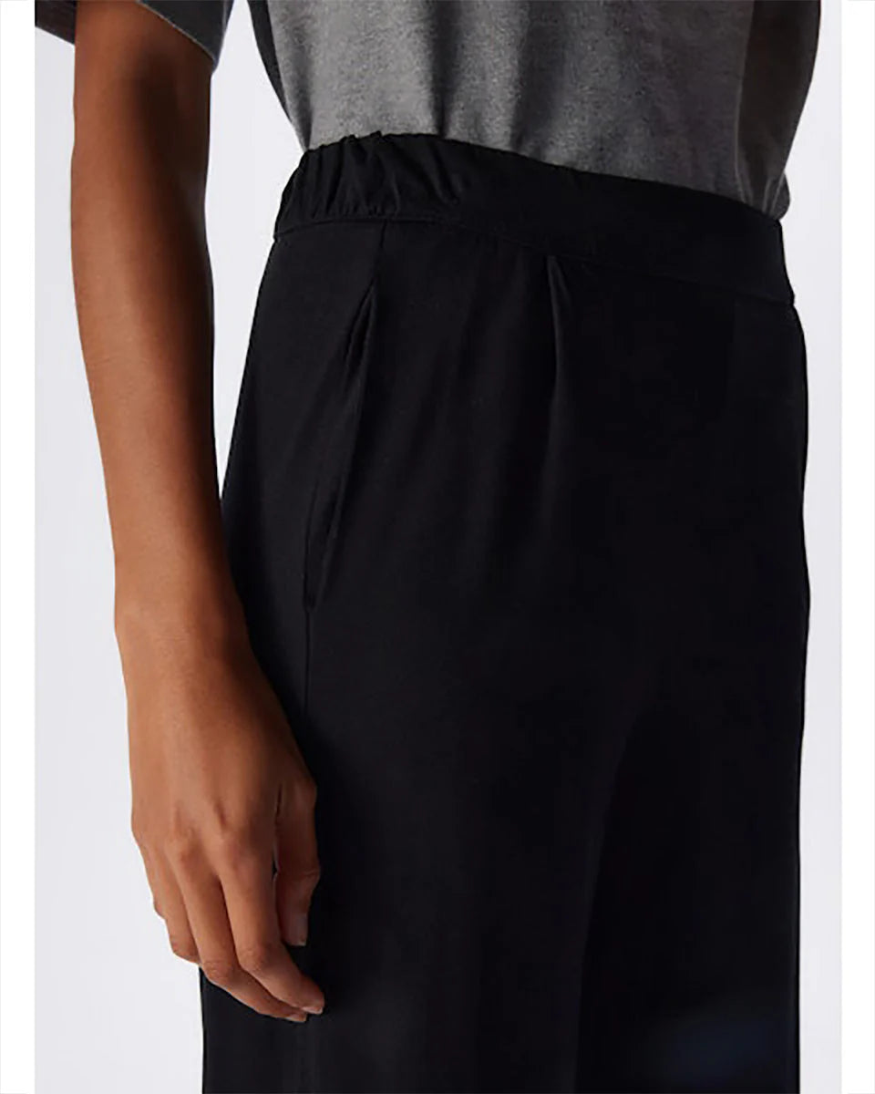 Soft Touch Soft Leg Pant