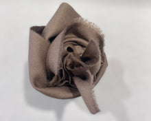 Load image into Gallery viewer, Big Satin Cashmere Shawl
