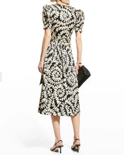 Load image into Gallery viewer, Sammie Dress
