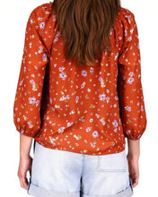 Load image into Gallery viewer, Drifter Floral Blouse
