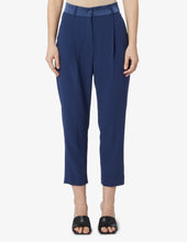Load image into Gallery viewer, Carina Pleated Pant
