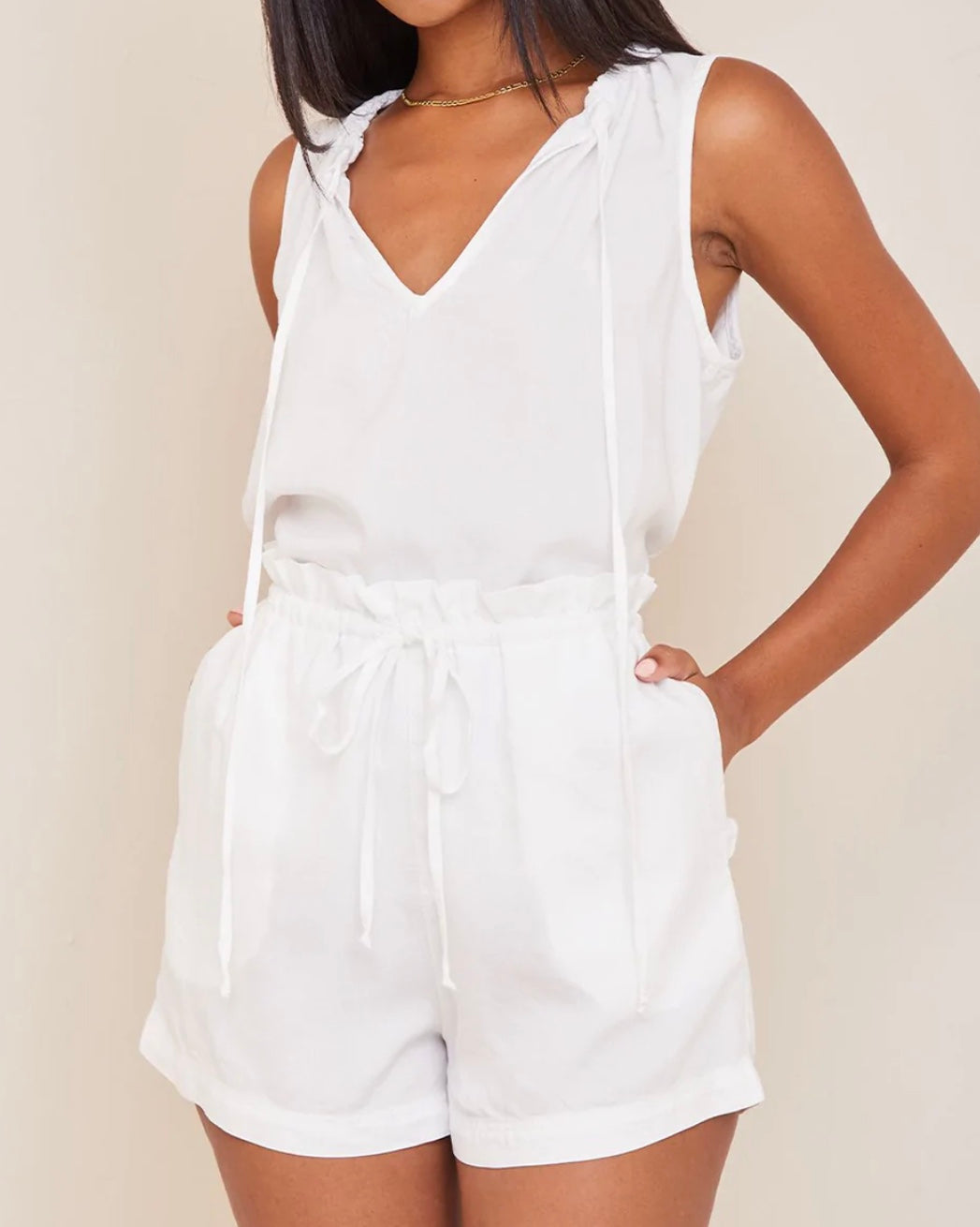 Sleeveless Shirred Nk Pullover