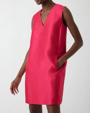 Load image into Gallery viewer, Edwin S/l V Neck Dress

