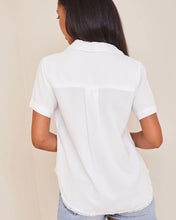 Load image into Gallery viewer, Two Pocket Fray Hem Shirt
