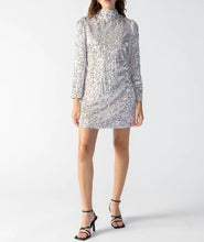 Load image into Gallery viewer, L/S Sequin Dress
